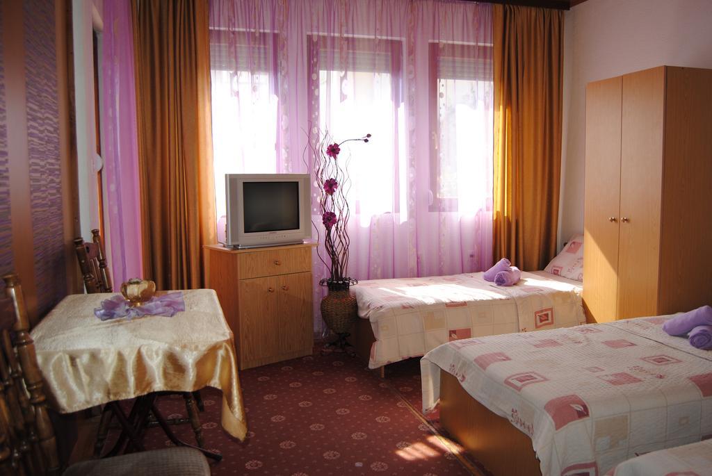 Joleski Accommodation オフリド エクステリア 写真