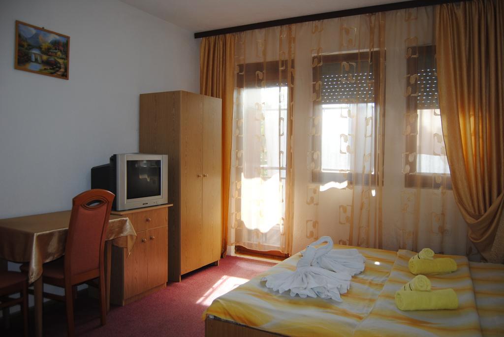 Joleski Accommodation オフリド エクステリア 写真